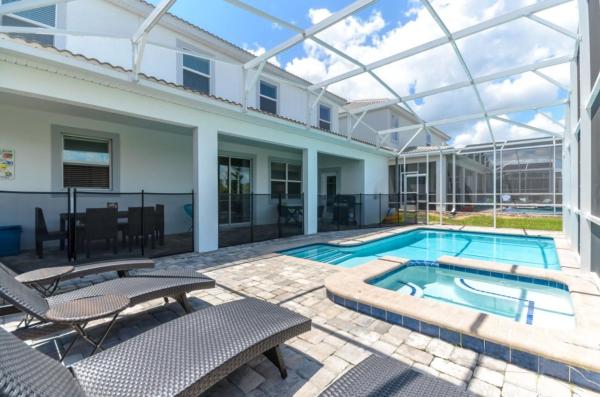 9037hs 6 Bedroom 6 Bathroom Champions Gate Villa