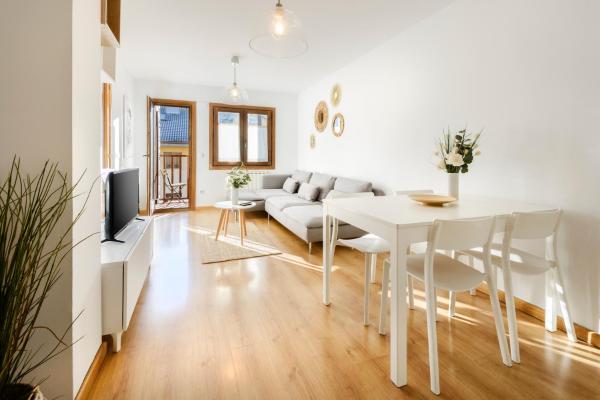 Apartamento de montaña y ESQUÍ en el Pirineo Aragonés, Villanúa - WIFI, Забронировать Апартаменты/квартира Апартаменты Valles Occidentales Natural Park, Апартаменты/квартира