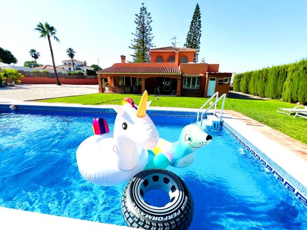 VILLA SUMMER SOL Mediterránea, Забронировать Вилла Алаурин-де-ла-Торре Провинция Малага