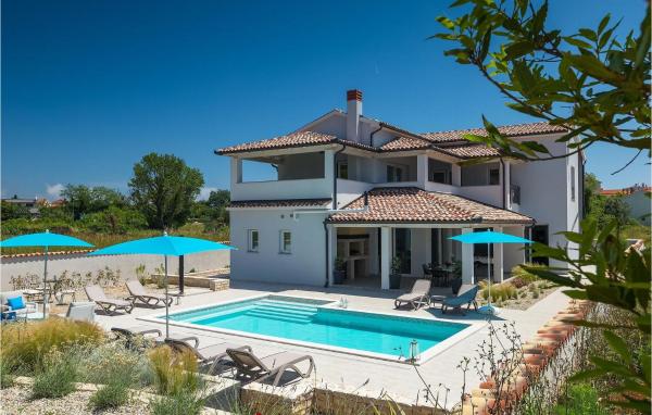 Villa Dream House, Забронировать  Пула Pula Riviera