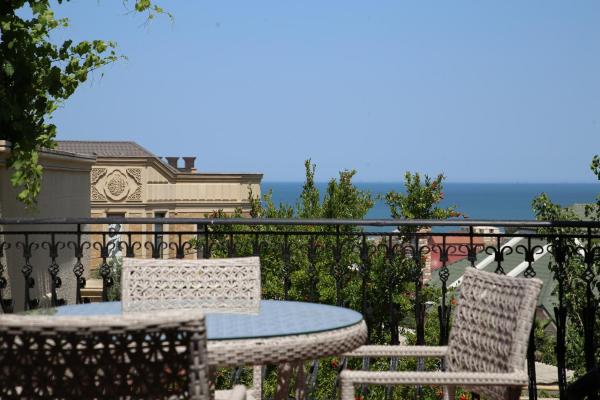 Seaview Villa Buzovna Sameya, Забронировать Загородный дом Отели Бузовна с бассейном, Бассейн