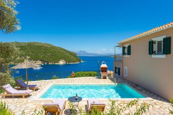Villa Flisvos