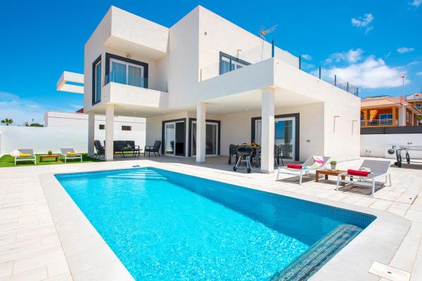 Villa Shasya Costa Adeje with air conditioning, Забронировать Вилла Адехе 
