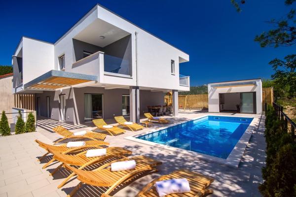 Villa Tela, Забронировать Вилла Кучице Dalmatian Zagora