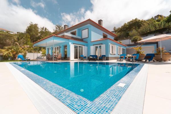 Villa Loreina Palace