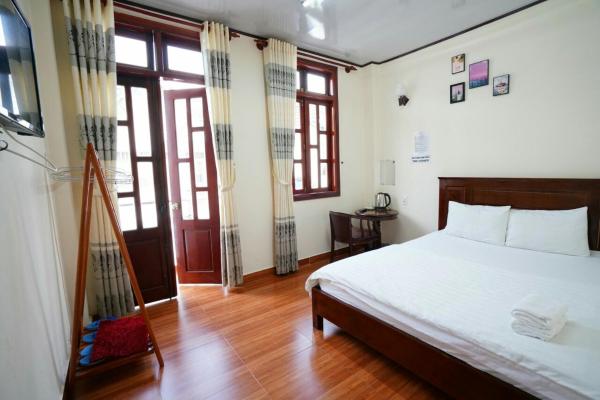 Minh Toàn Homestay, Забронировать Отель Далат Ламдонг, рядом с Рынок Далата