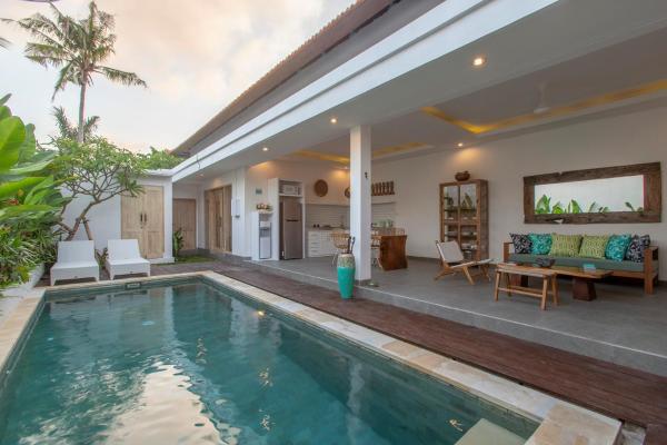 Villa Arif, Забронировать Вилла Коттеджи провинции Бали, Коттедж