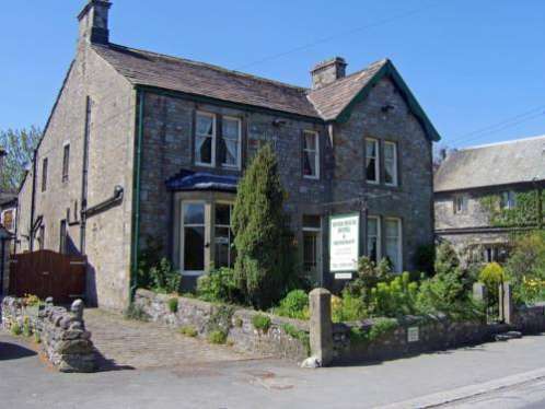River House - Guest House