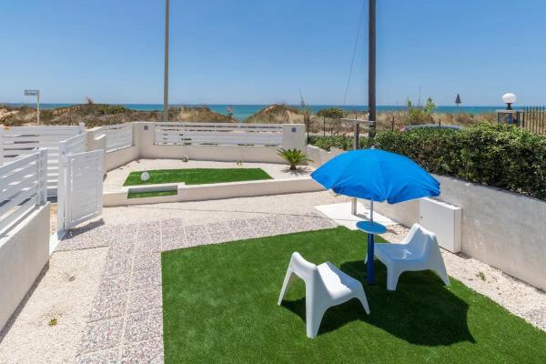 Villa Oneiro Fronte Mare, Забронировать Дом для отпуска Виллы Сицилии, Вилла