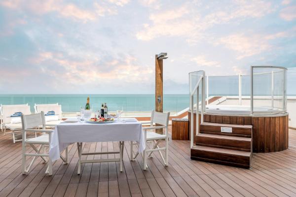 T-Suite Hotel