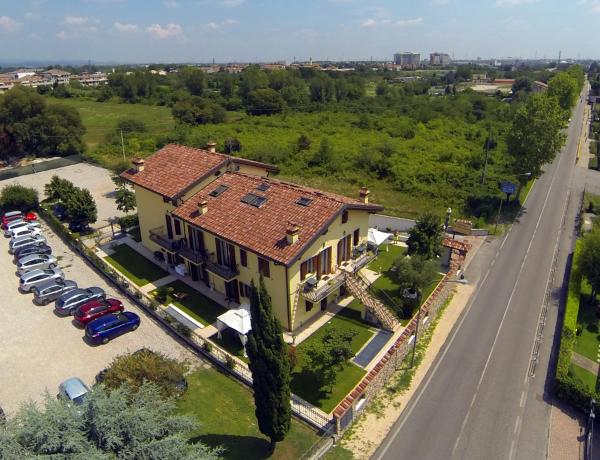 Residenza La Ricciolina Верона