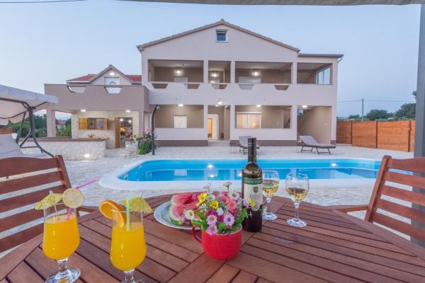 Villa Roko, Забронировать Вилла Пркос Задарская жупания
