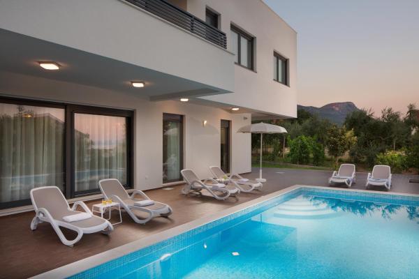 Villa Diana, Забронировать Вилла Отели в центре Каштел Старей, в центре