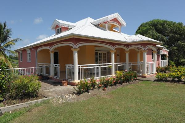 Villa Yona, Забронировать Апартаменты/квартира Сент-Анн Grande-Terre