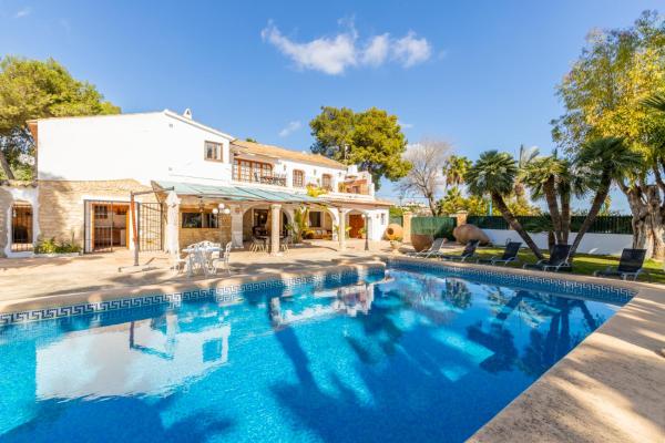 Book It Villa Moraira Caprice