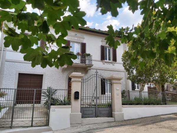 Villa Elvira, Забронировать Апартаменты/квартира Амбра Valdarno