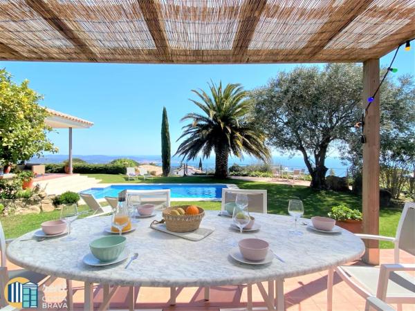 Villa Vista by Rent Costa Brava, Забронировать Вилла Пладжа-де-Аро Baix Empordà