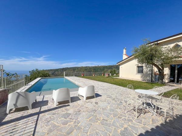 Villa Gisella, Забронировать Вилла Сан-Марко-д'Алунцио Горы Неброди