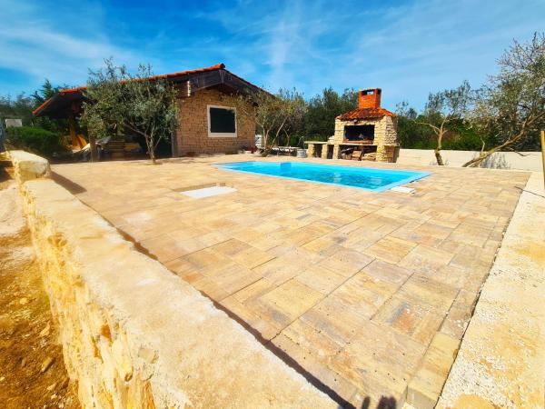 Romantic Villa Cherry