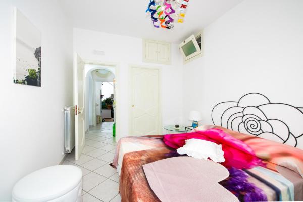 Villa Laura amazing breakfast,private outdoor hot tub, Positano experience