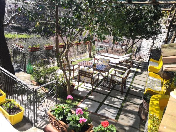 Villa Laura amazing breakfast,private outdoor hot tub, Positano experience