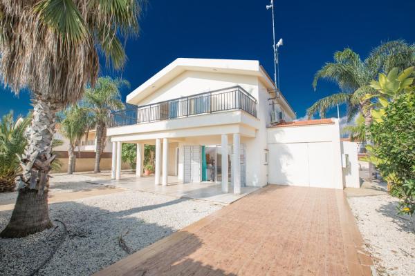 Papaya Royal Villa