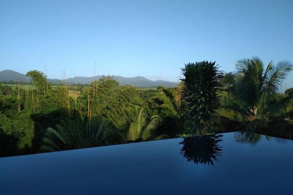 Villa Kumquat avec piscine et vue sur les montagnes