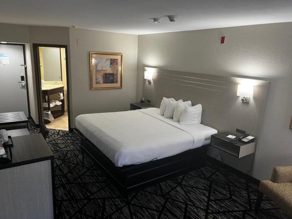 Baymont By Wyndham Monroe Ohio