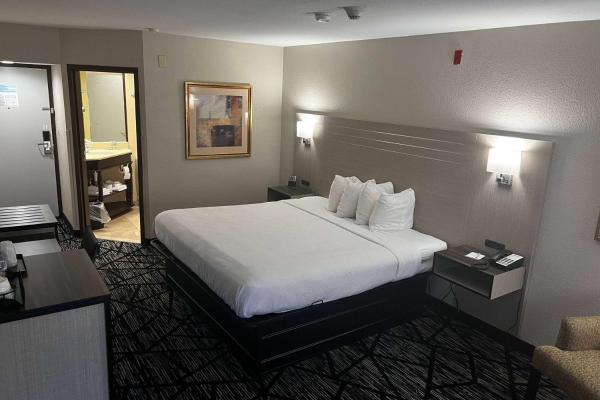 Baymont By Wyndham Monroe Ohio