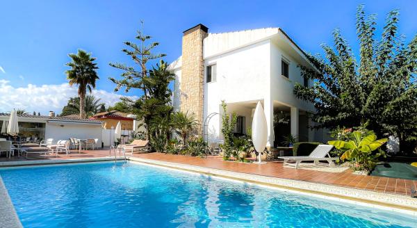 Villa Haygón Private heated pool, bbq & sauna, Забронировать Вилла Виллы Коста-Бланка, Вилла