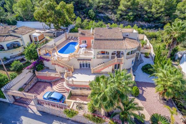 Villa Atlas by Villa Plus, Забронировать Вилла Отели Хавеа с бассейном, Бассейн