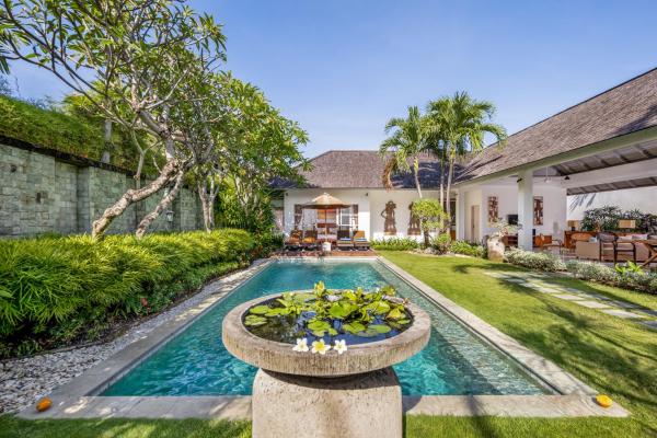 2BR Private Villa Seminyak, Villa Kiran One