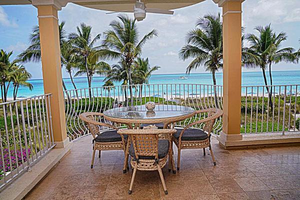 Villa Renaissance Unit 205 Grace Bay Beach, Забронировать Апарт-отель Апарт-отели Провиденшиалс, Апарт-отель