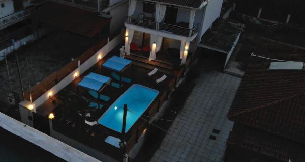 Villa azzuro ground floor, Забронировать Вилла Отели Неа-Калликратия с бассейном, Бассейн