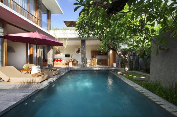 Luxury 2 Bedroom Villa With Private Pool, Bali Villa 2033