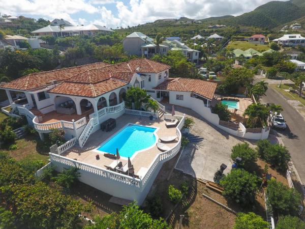 Villa With 5 Bedrooms in Saint Martin, With Wonderful sea View, Private Pool and Terrace - 500 m From the Beach