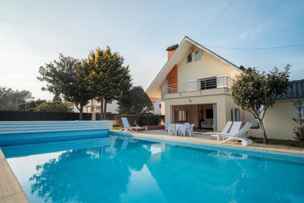 Villa in Esposende, Забронировать Дом для отпуска Эшпозенди North Coast Natural Park