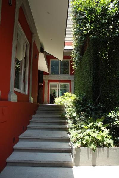 Casa Fontana Suites