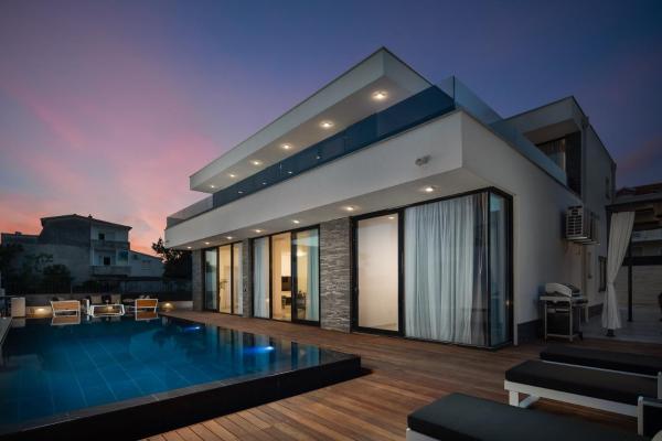 Luxury Villa Anchor, Забронировать Вилла Виллы Каштел Старей, Вилла