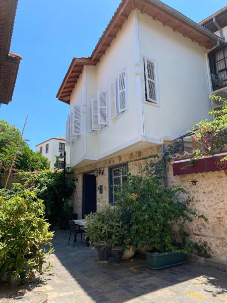 Villa ANATOLIAN, Забронировать Вилла Отели Провинции Антальи с парковкой, Парковка
