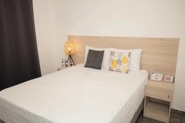 Hotel Jardin De Las Marias