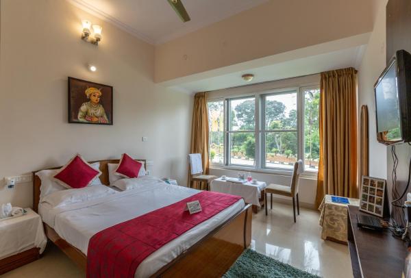 KSTDC Hotel Mayura Kauvery KRS