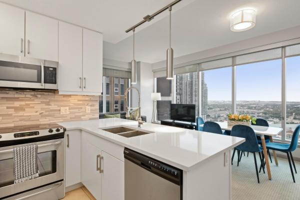 GlobalStay Downtown Calgary Condos