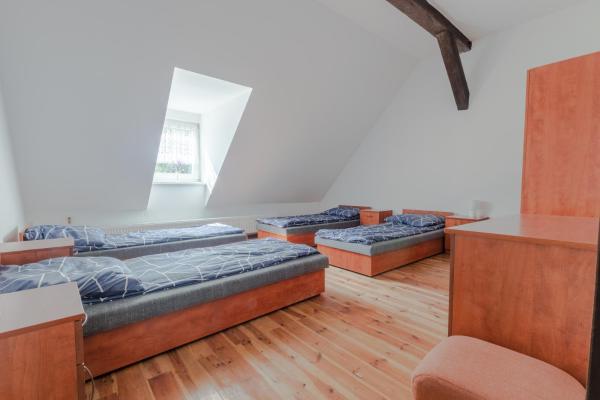 Ośrodek Szkoleniowo - Noclegowy Chojnik, Забронировать Хостел Sośnie Великопольское воеводство