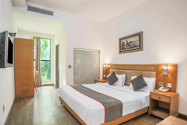 OYO Townhouse 76479 Evoke by Ramada