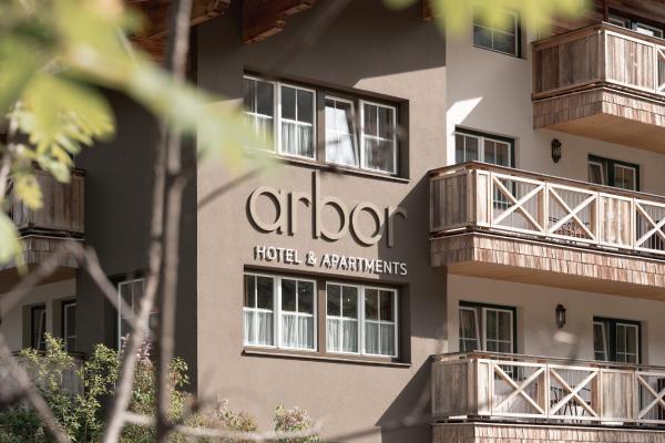 ARBOR Hotel & Apartments