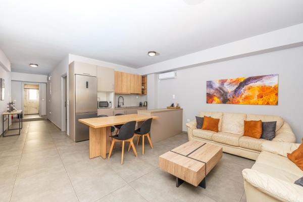 IVY Apartments in the Heart of Athens, Забронировать Апартаменты/квартира Афины периферийная единица Центральные Афины
