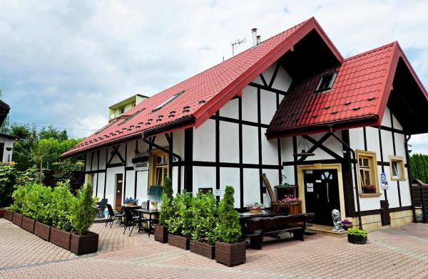 NOCLEGI POD STODOŁĄ, Забронировать Гостевой дом Недорогие отели Дебники, недорогие
