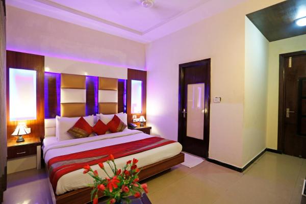 Hotel Star Plaza Paharganj