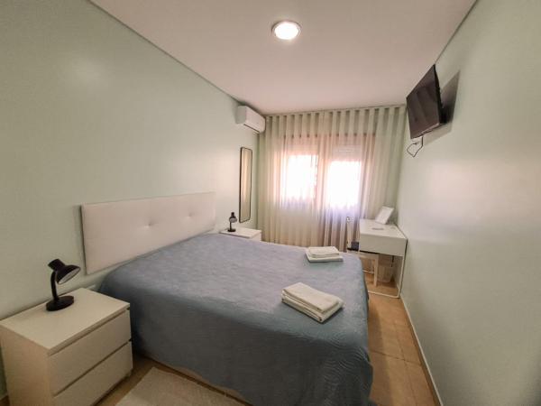 Private Room at Fatimas, Забронировать Хостел Хостелы Региона Порту, Хостел